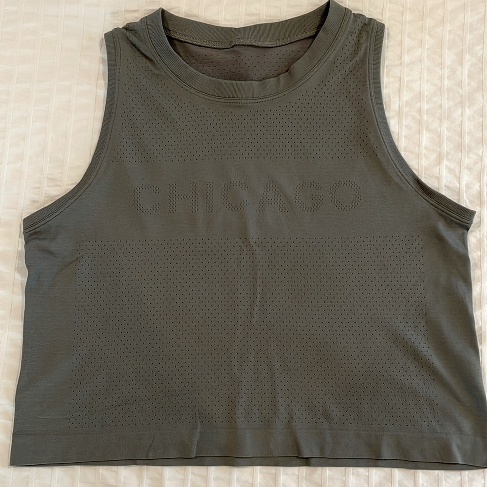Lululemon swiftly special edition Chicago cropped run tank 8